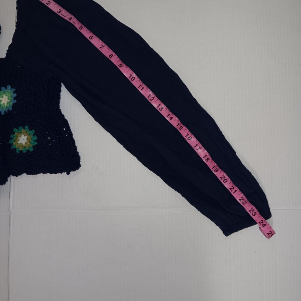 AERIE CROCHET VACAY CROP TOP - Picture 3 of 11
